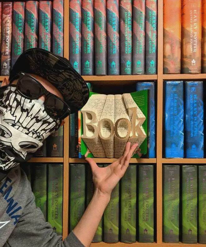 The Japanese Artist Is the King Of Book Origami. 25 Sculptures For Home Bookcases