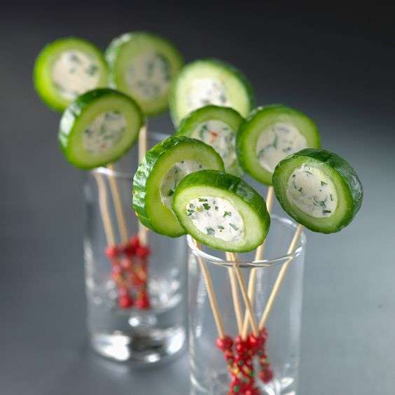 11 Beautiful Yet Such Simple Ways to Serve Food. A Yummy Table Decoration!