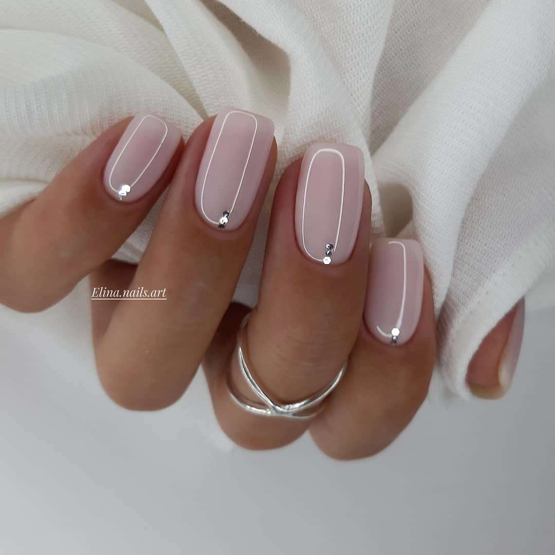 Simple But Special Nail Art Examples for Beautiful Ladies