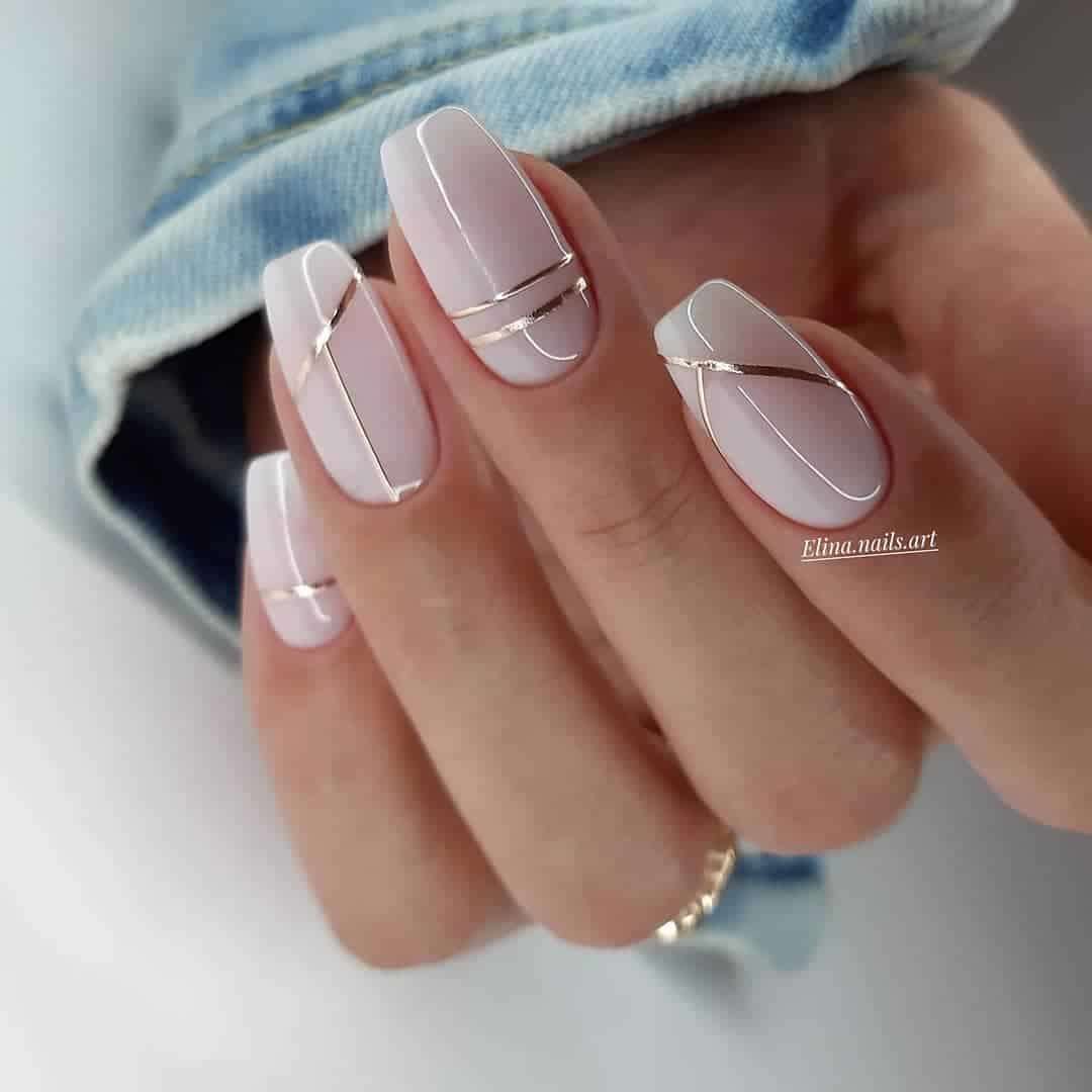 Simple But Special Nail Art Examples for Beautiful Ladies