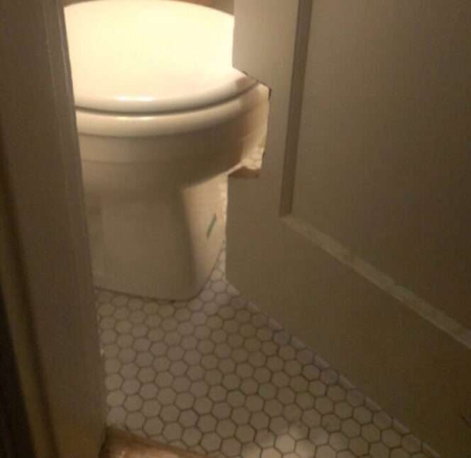 20 Toilet Nightmares. Even If You Were Desperate, You Wouldn’t Really Dare to Use Them