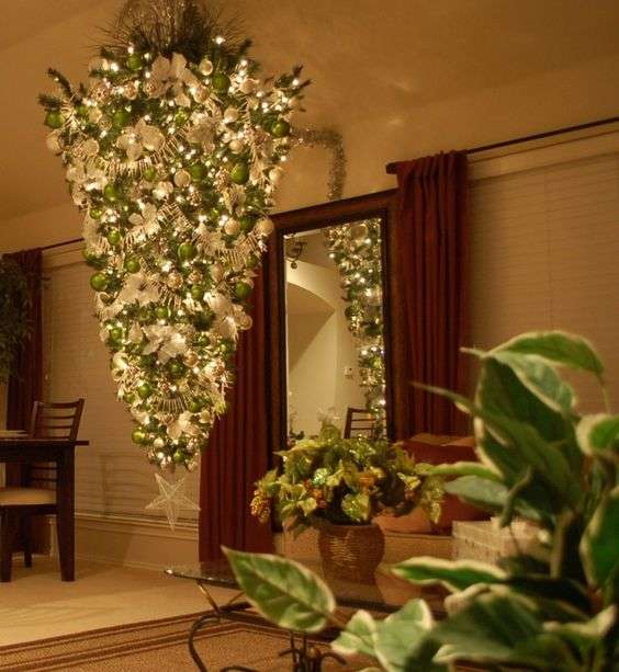 Christmas from a Completely Different Perspective: 10 Fantastic Ideas for Christmas Trees Fixed Upside Down