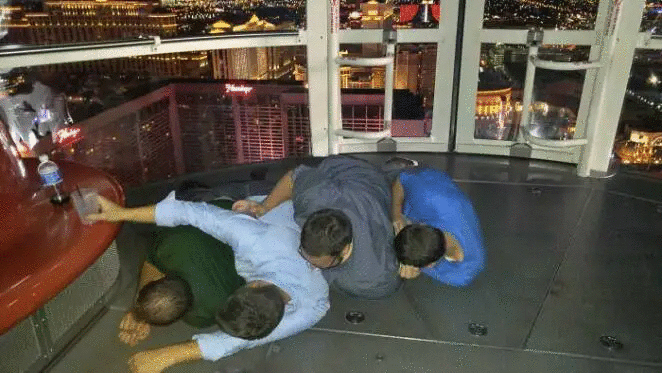 20 Photos Proving That Bachelor Parties in Reality Look Different Than We’ve Imagined…