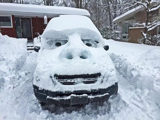 19 Car Photos That Could Only Be Taken on a Cold Winter Day