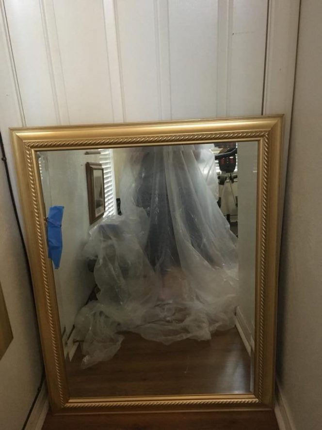 How to Take an Ideal Photo of a Mirror. 19 People Who Stood up to the Challenge